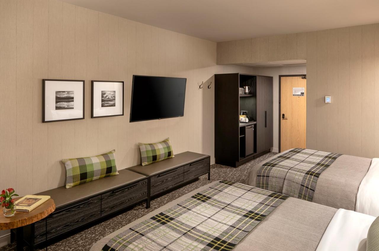 Peaks Hotel And Suites Banff Kültér fotó