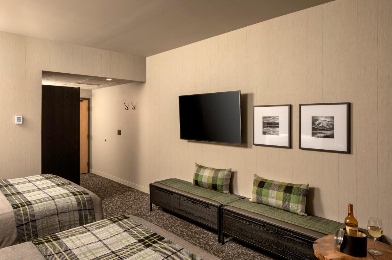 Peaks Hotel And Suites Banff Kültér fotó