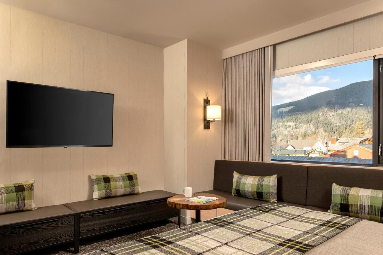 Peaks Hotel And Suites Banff Kültér fotó