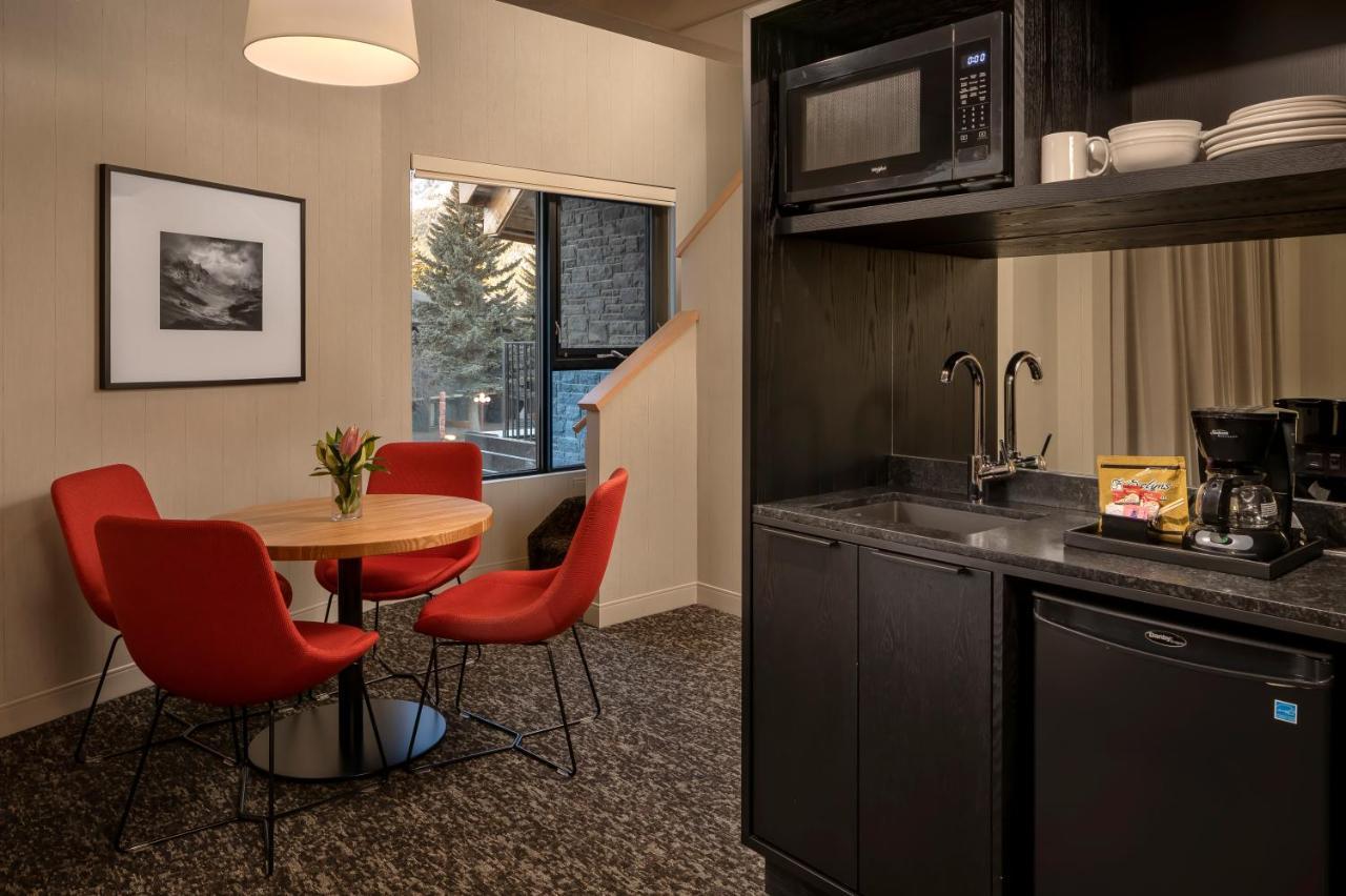 Peaks Hotel And Suites Banff Kültér fotó