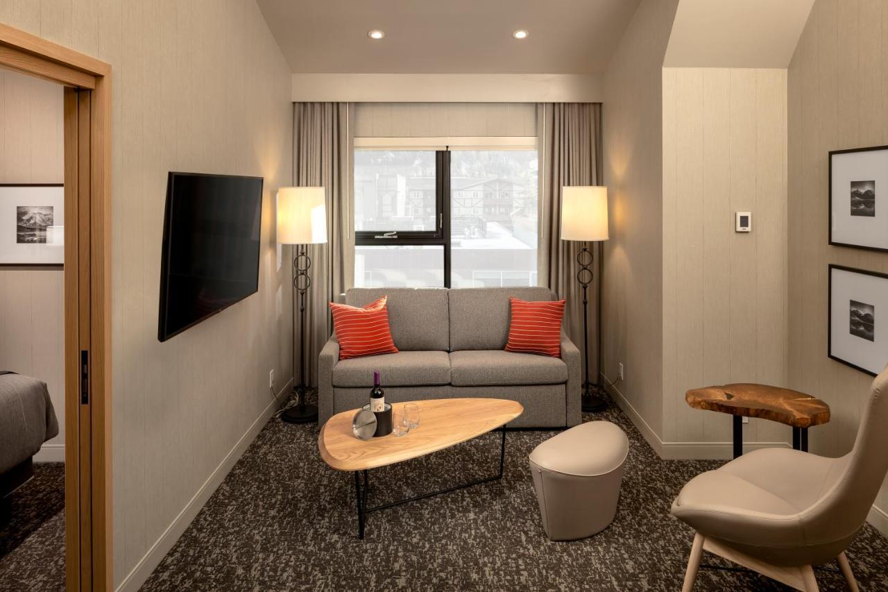 Peaks Hotel And Suites Banff Kültér fotó