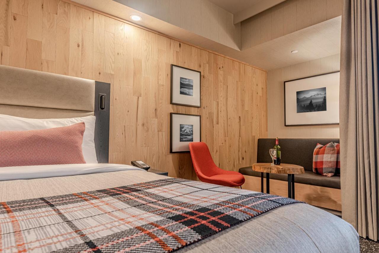 Peaks Hotel And Suites Banff Kültér fotó